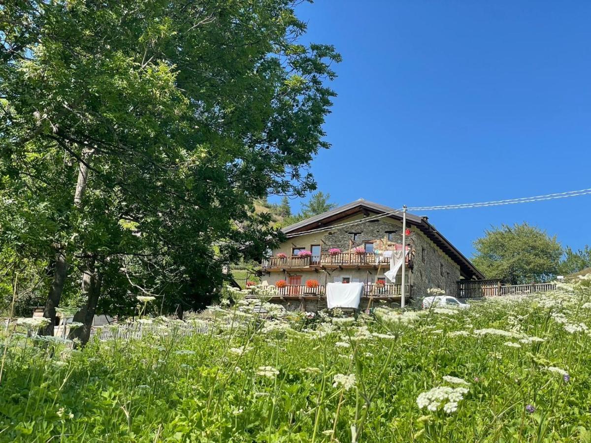 Agri-B&B Lou Col Canosio エクステリア 写真